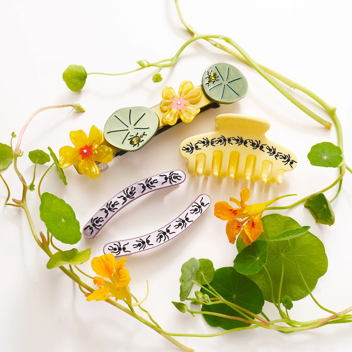 Butter Yellow Jewel Ant Hair Claw Clip
