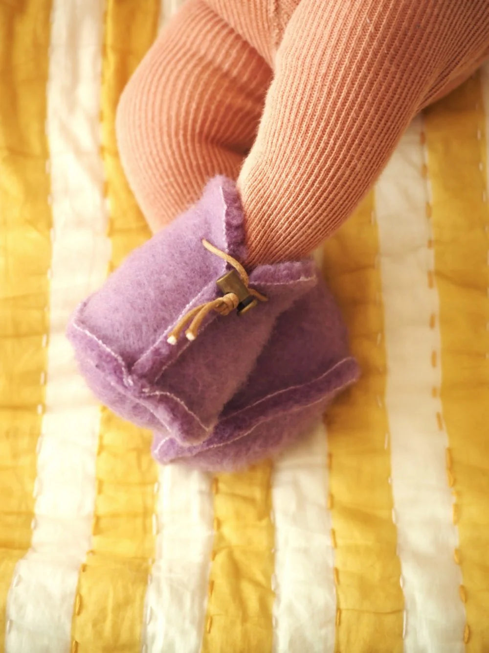 Emo Baby Wool Booties Lilac