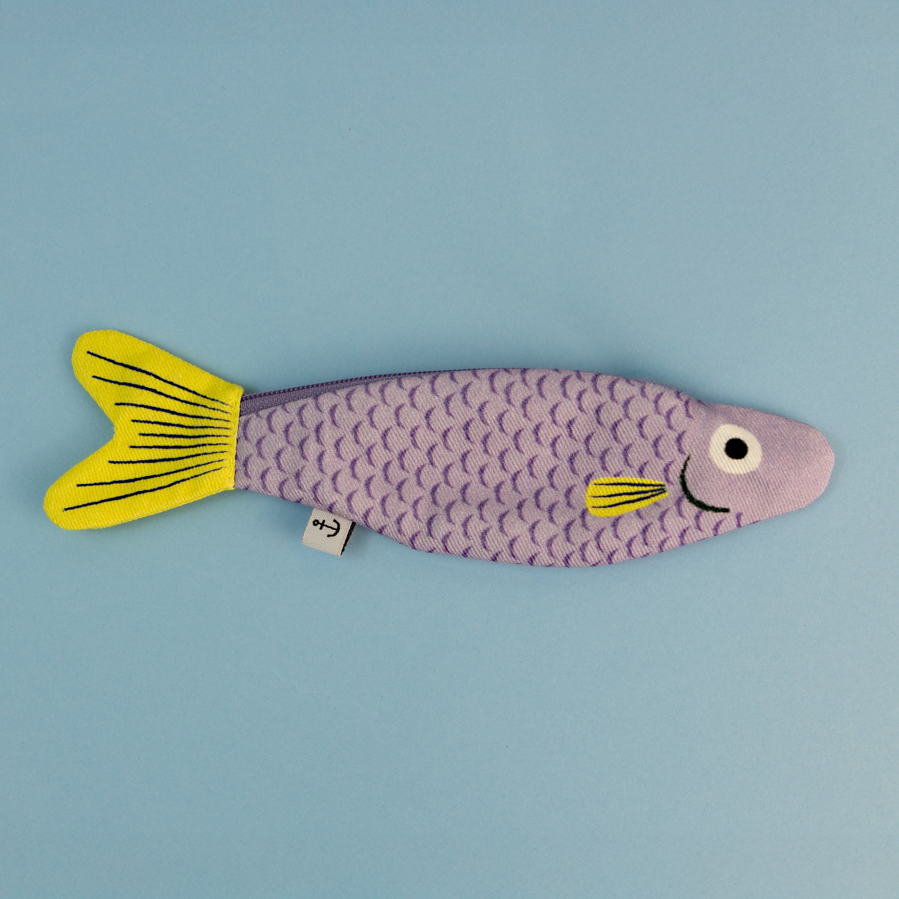 Cardenal Lilac Fish Pouch image 0