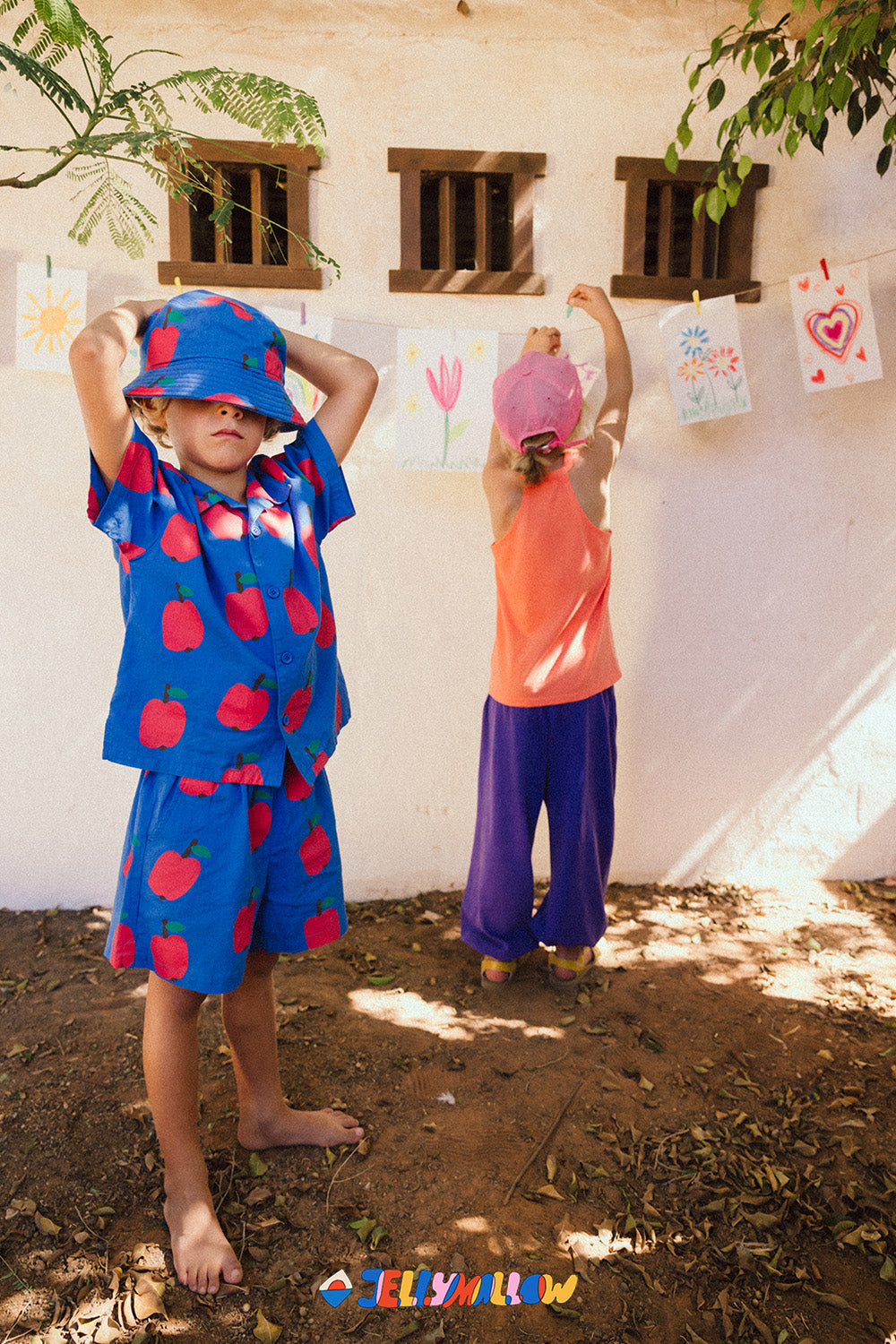 Apple Shorts image 3