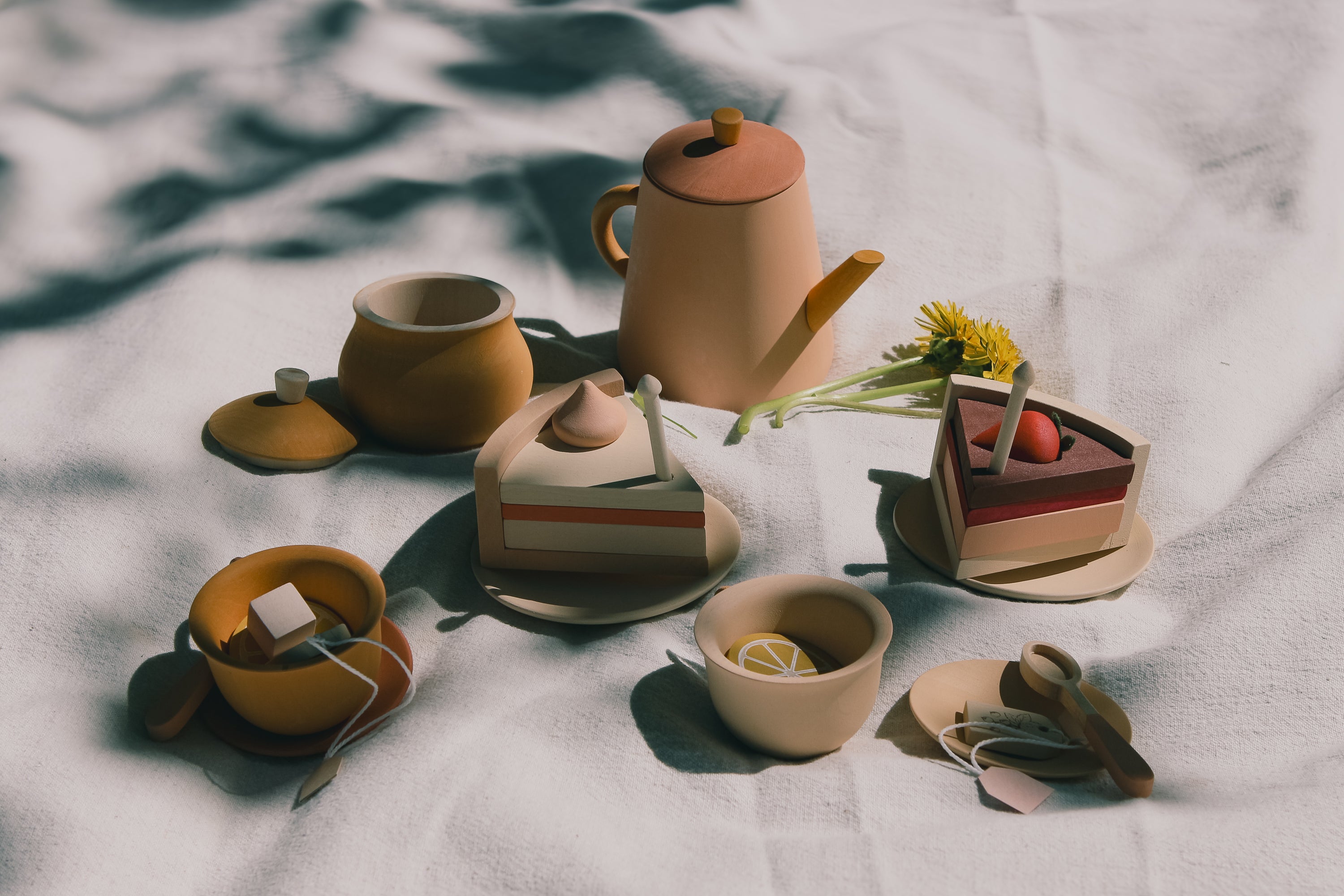 Delicate Tea Set | Wooden Toys image 7