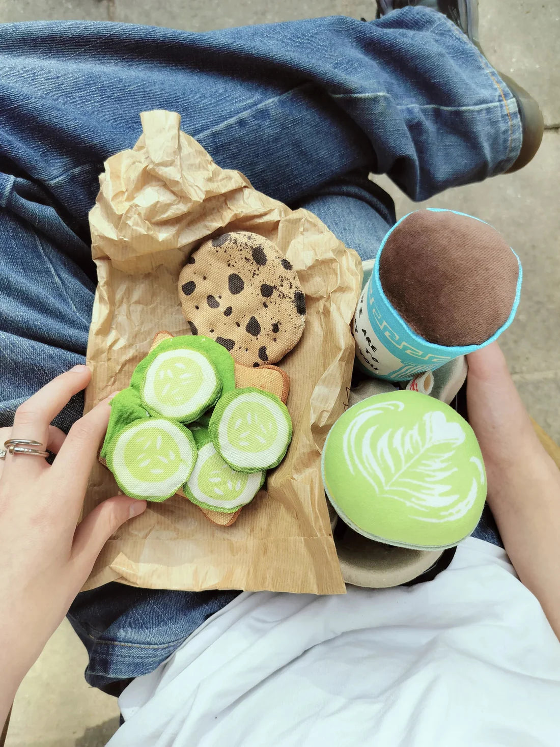 Cucumber (4 pcs) | Pretend Play image 2