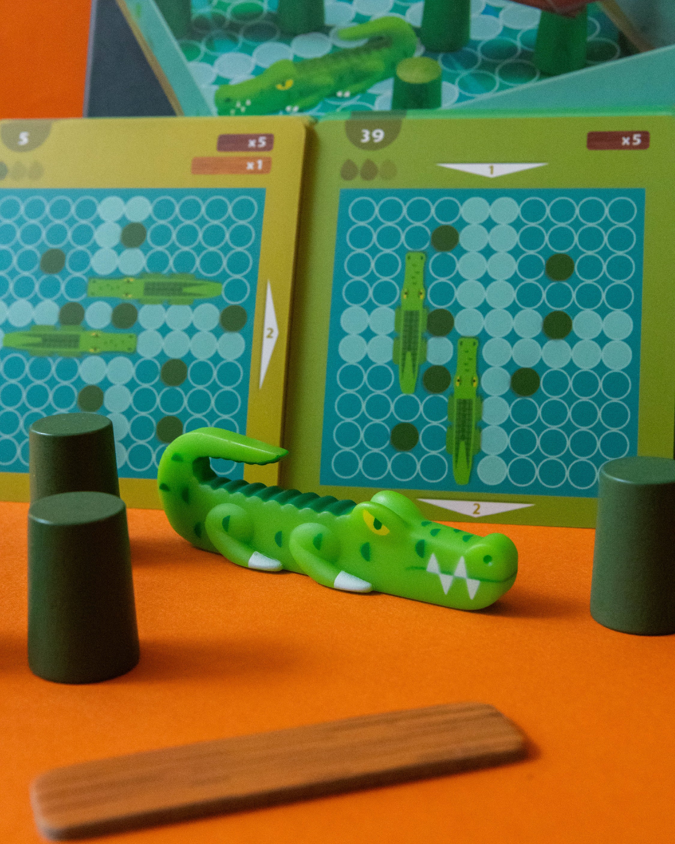 Sologic Croco Bridge Game