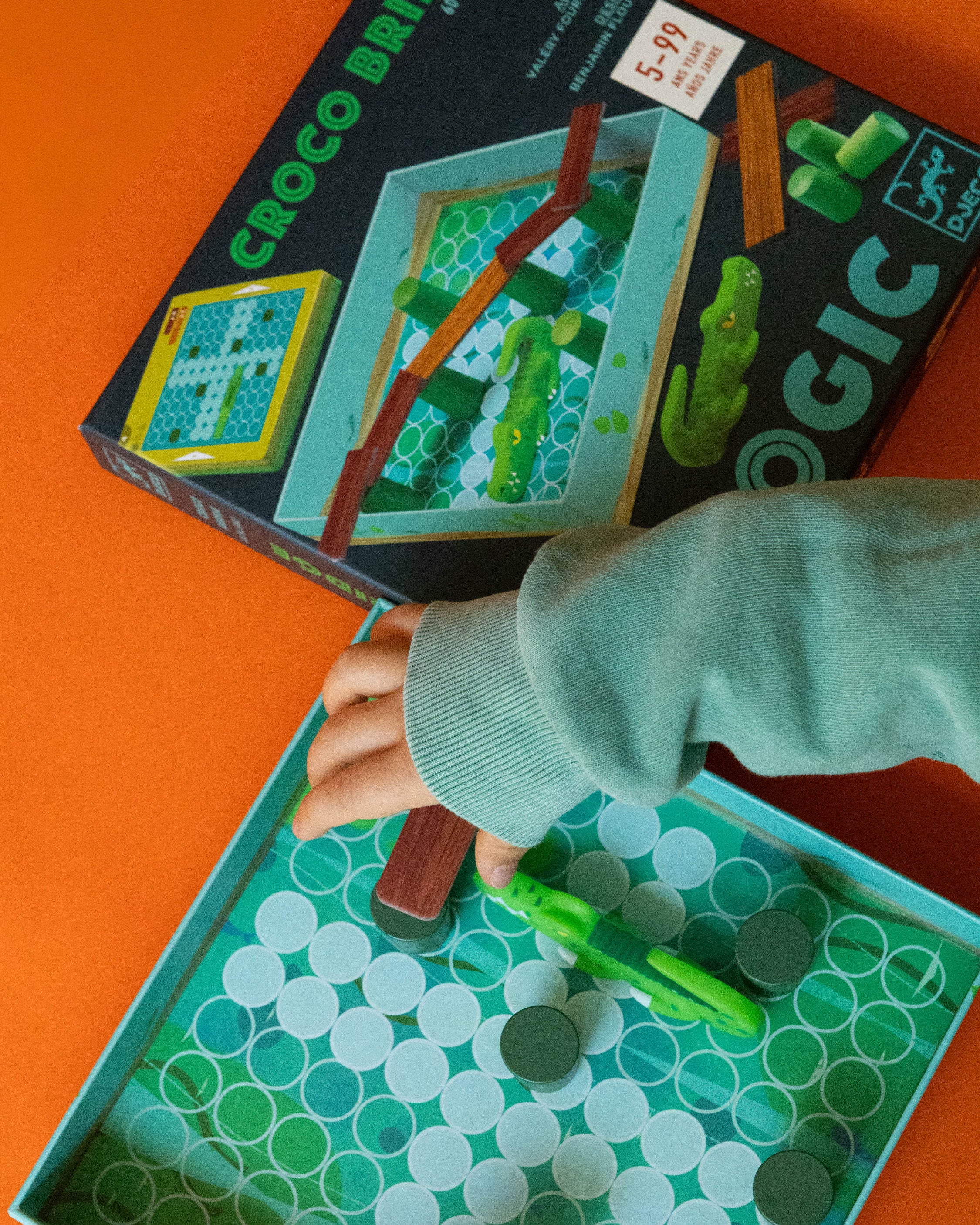 Sologic Croco Bridge Game
