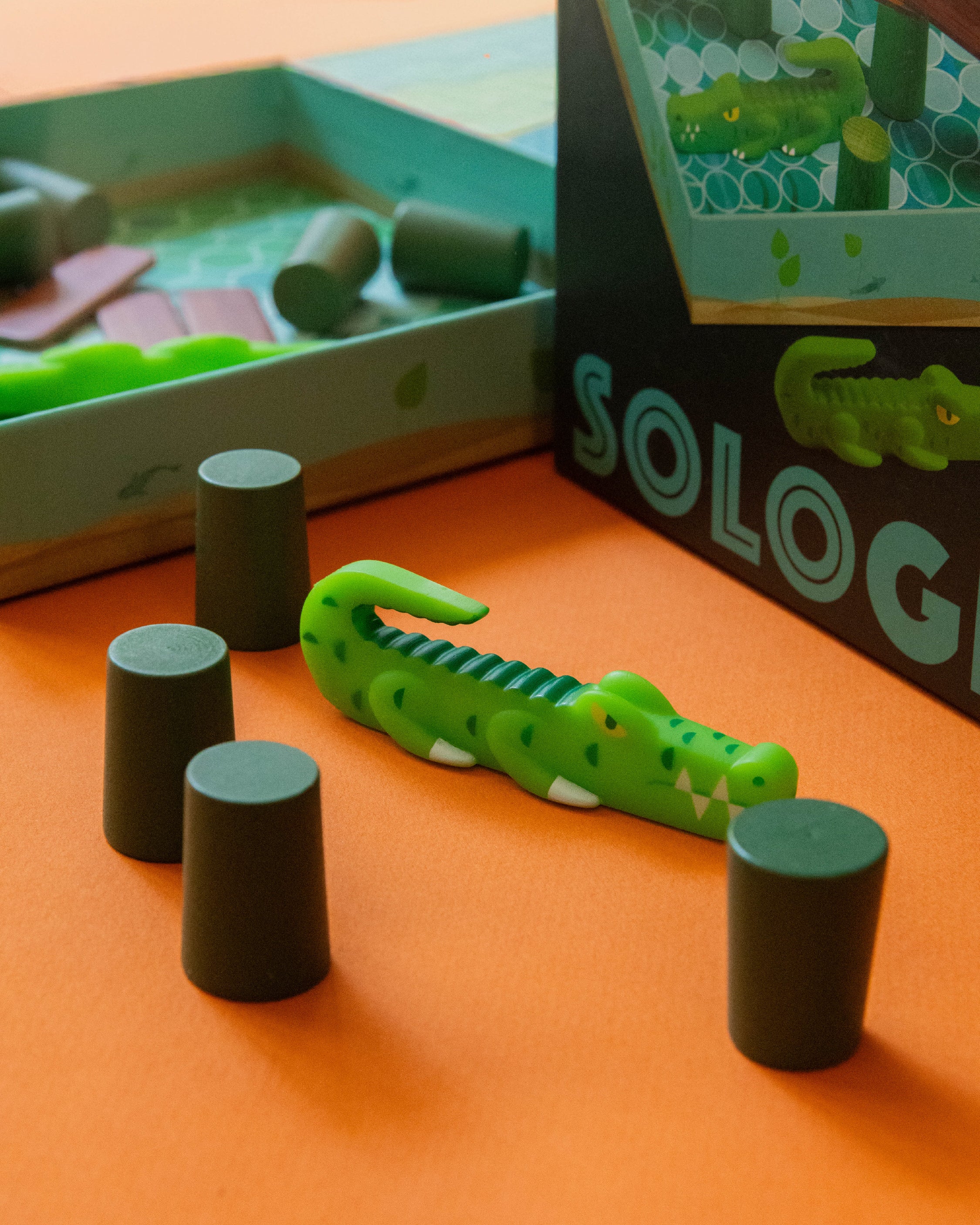 Sologic Croco Bridge Game
