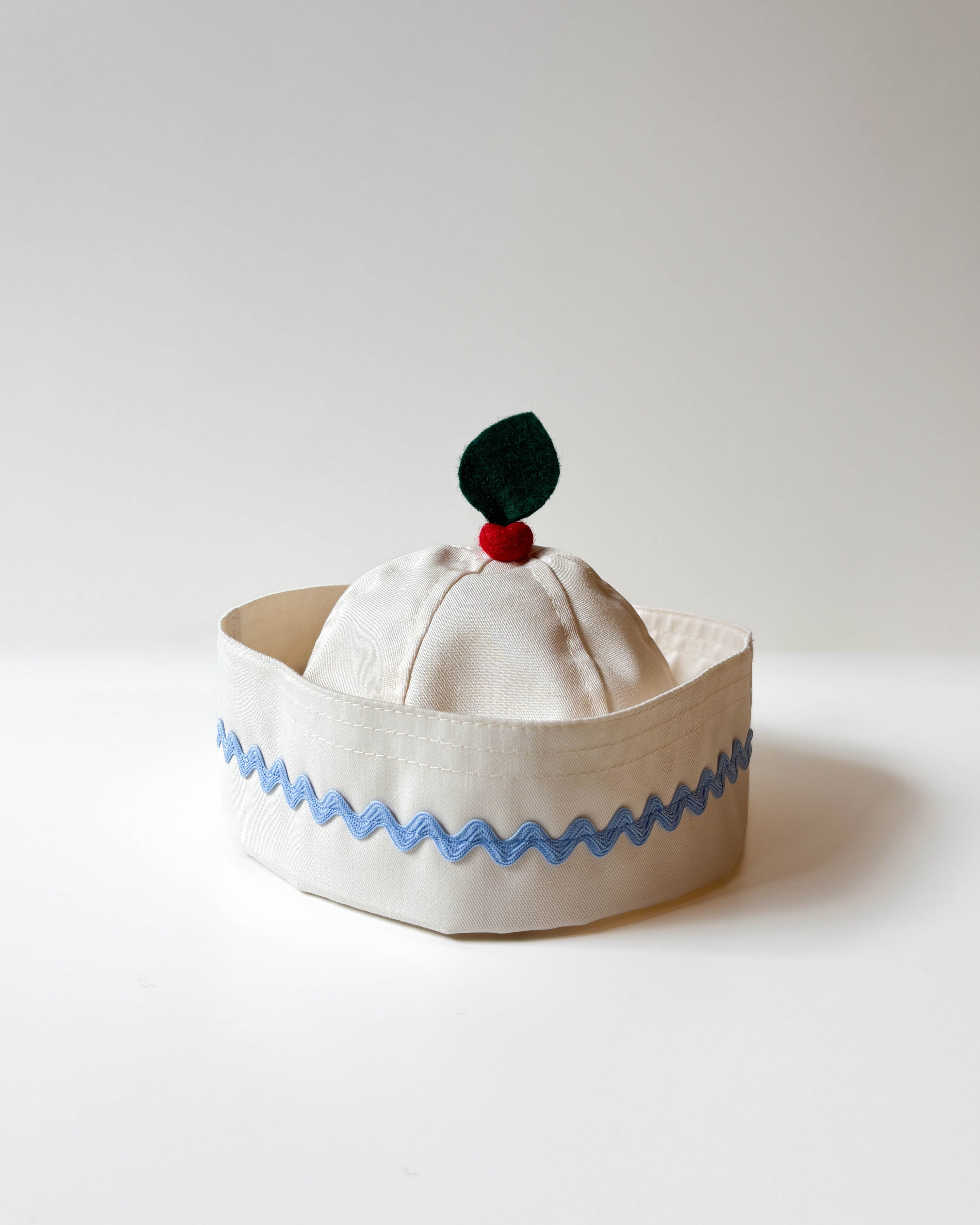 Pompon Cucu Blue Ribbon Cherry Sailor Hat