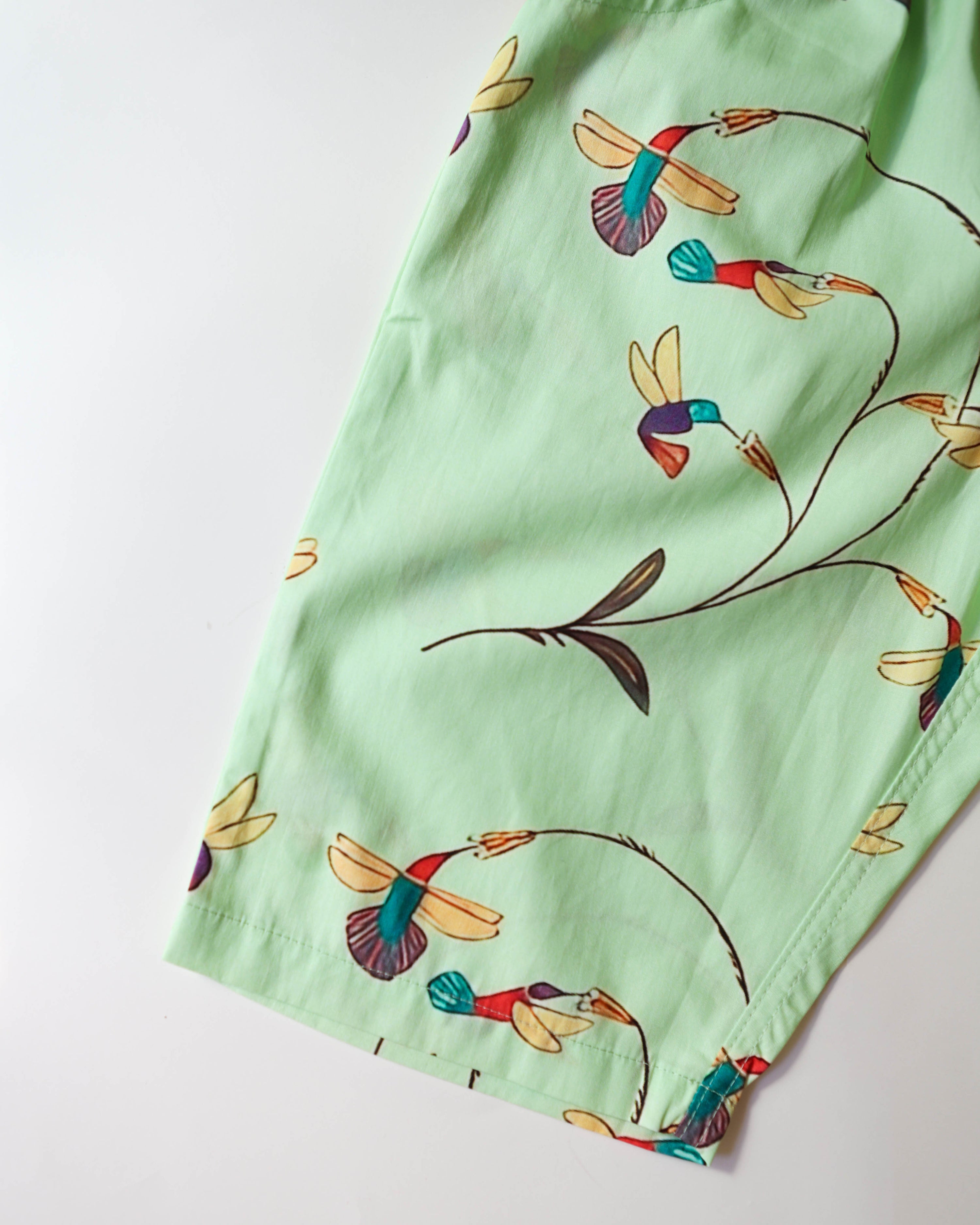 Hummingbirds Summer Wide Cropped Pants