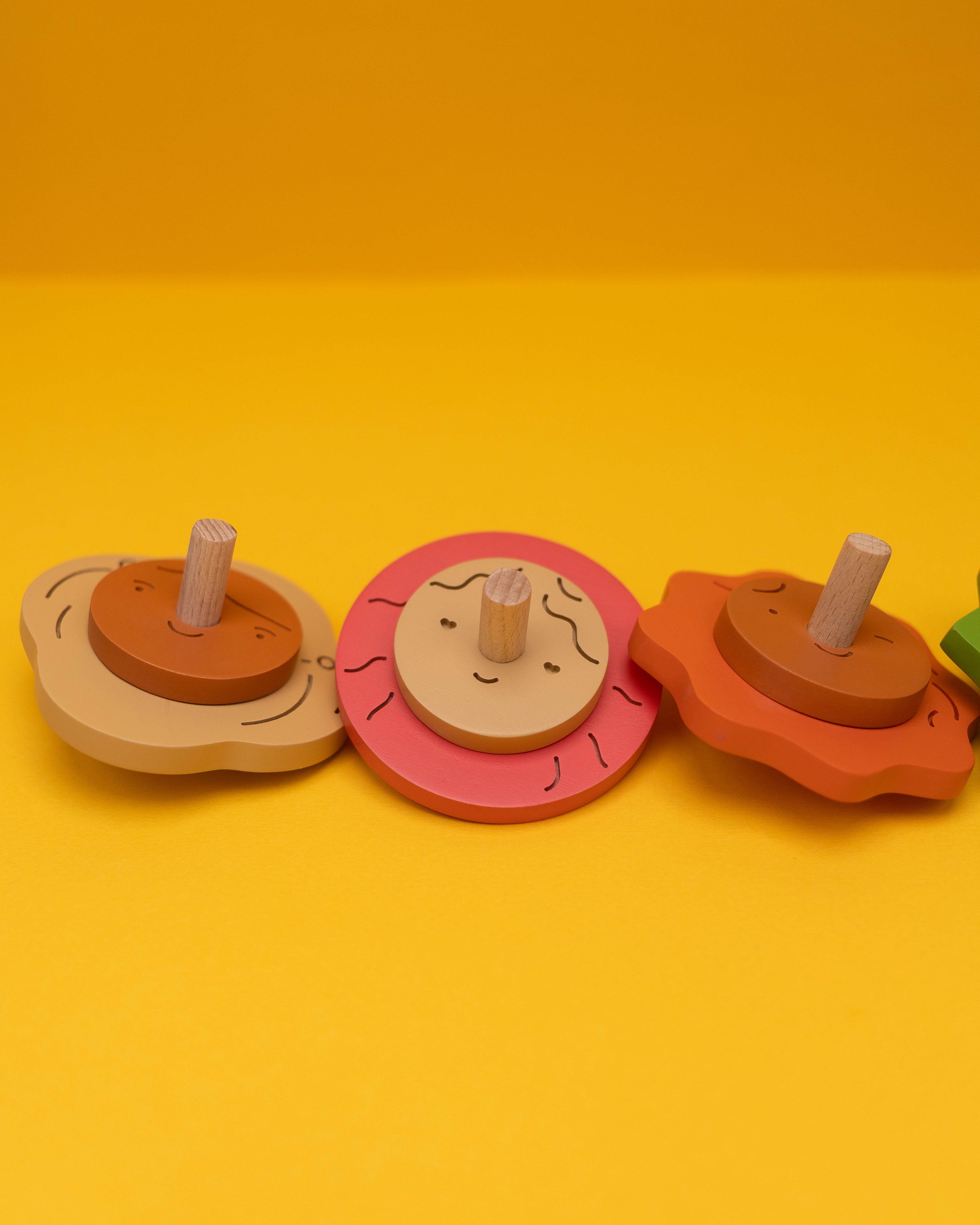 Wooden Spinning Top Breath of Wind