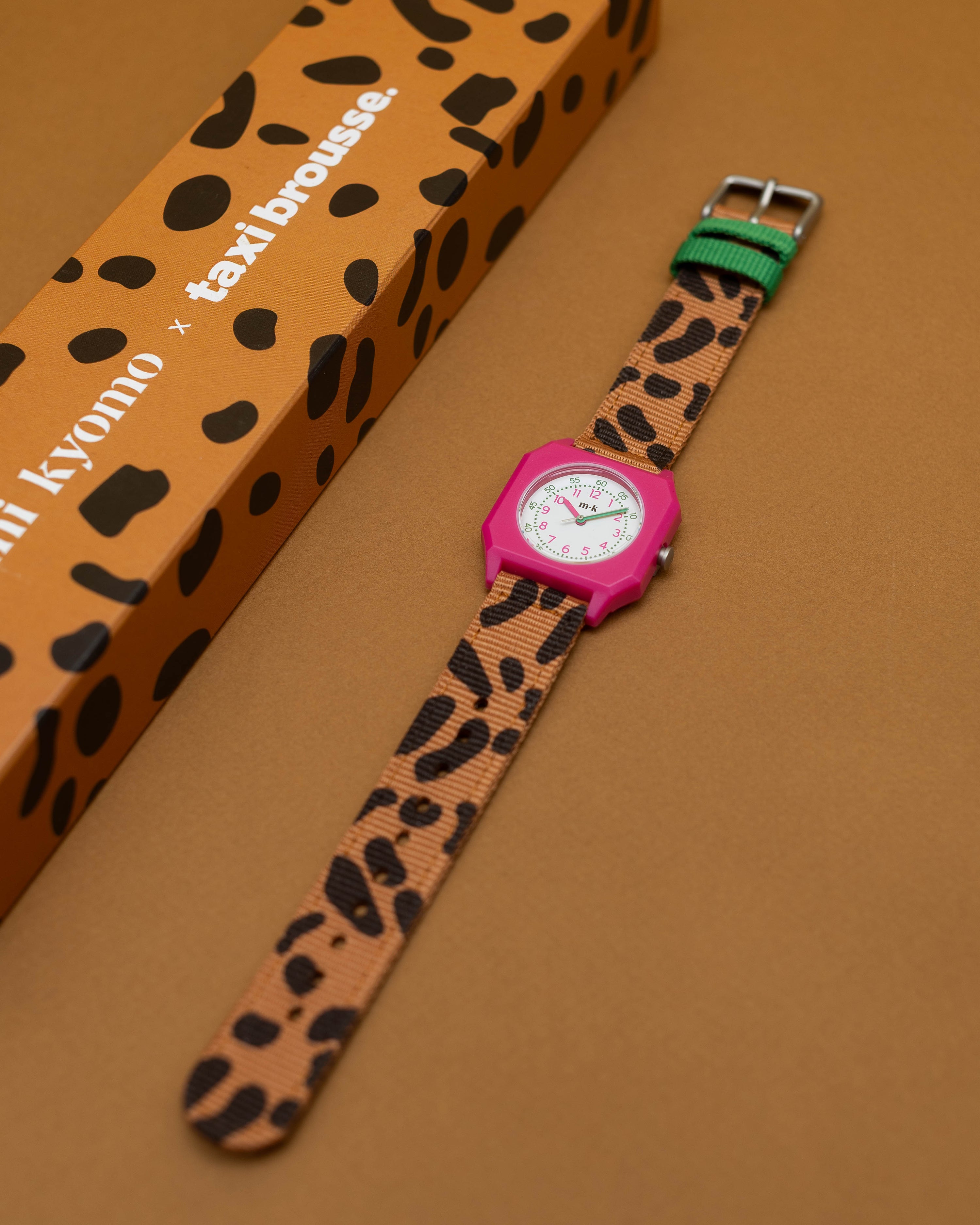 Leopard Watch Taxi Brousse x Mini Kyomo
