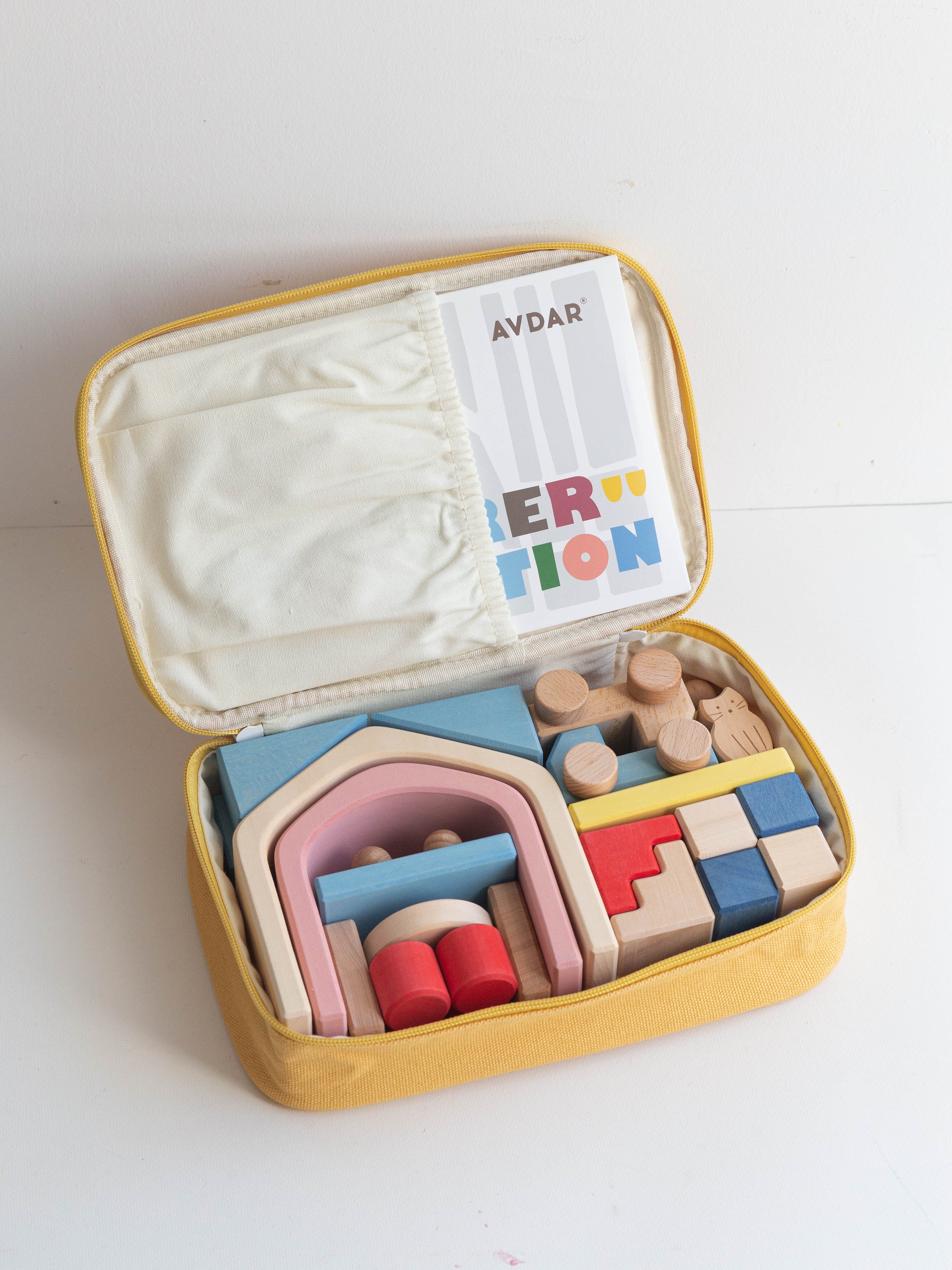 The Lodge Travel Wooden Block Set