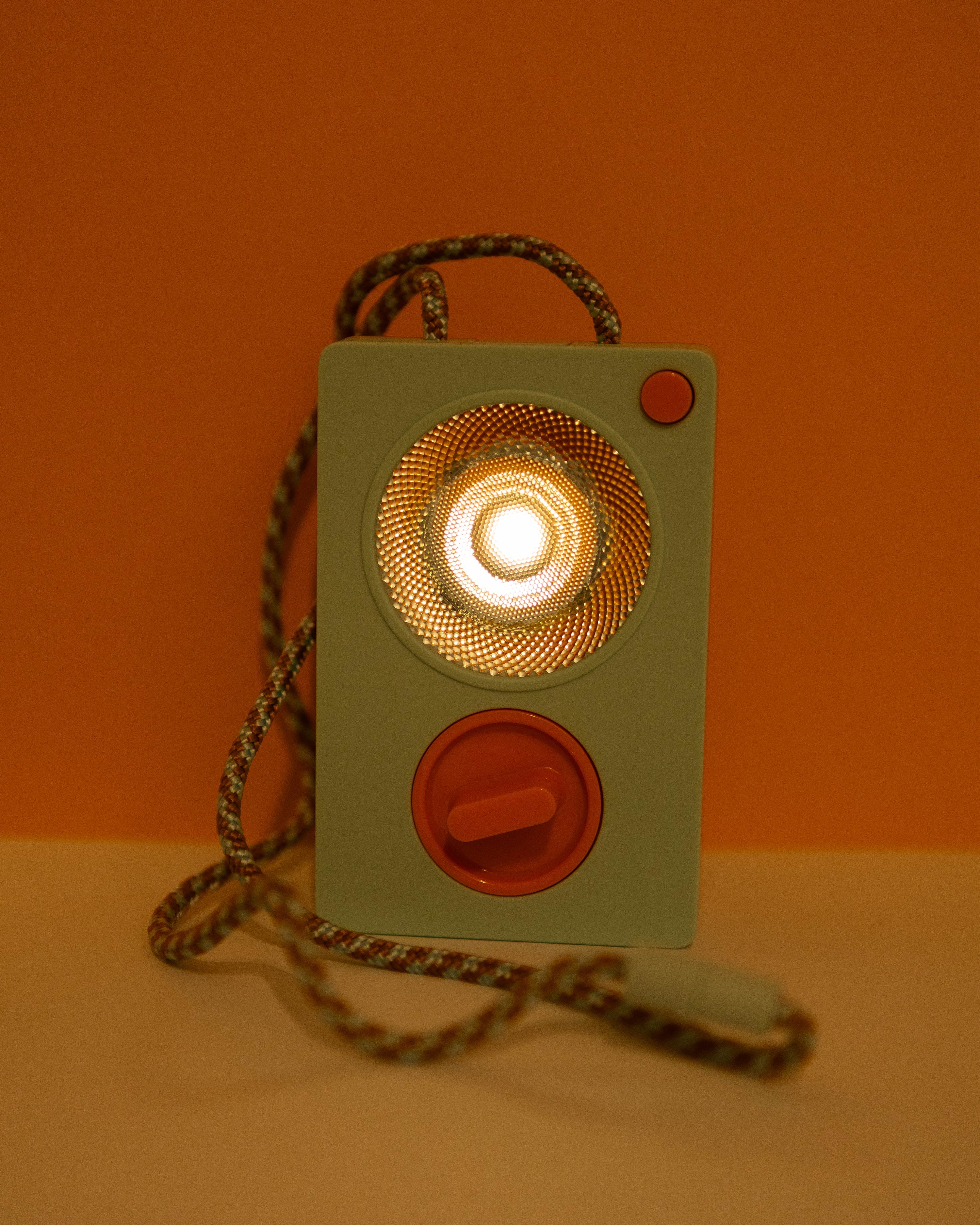 DIY Kinetic Flashlight Kit