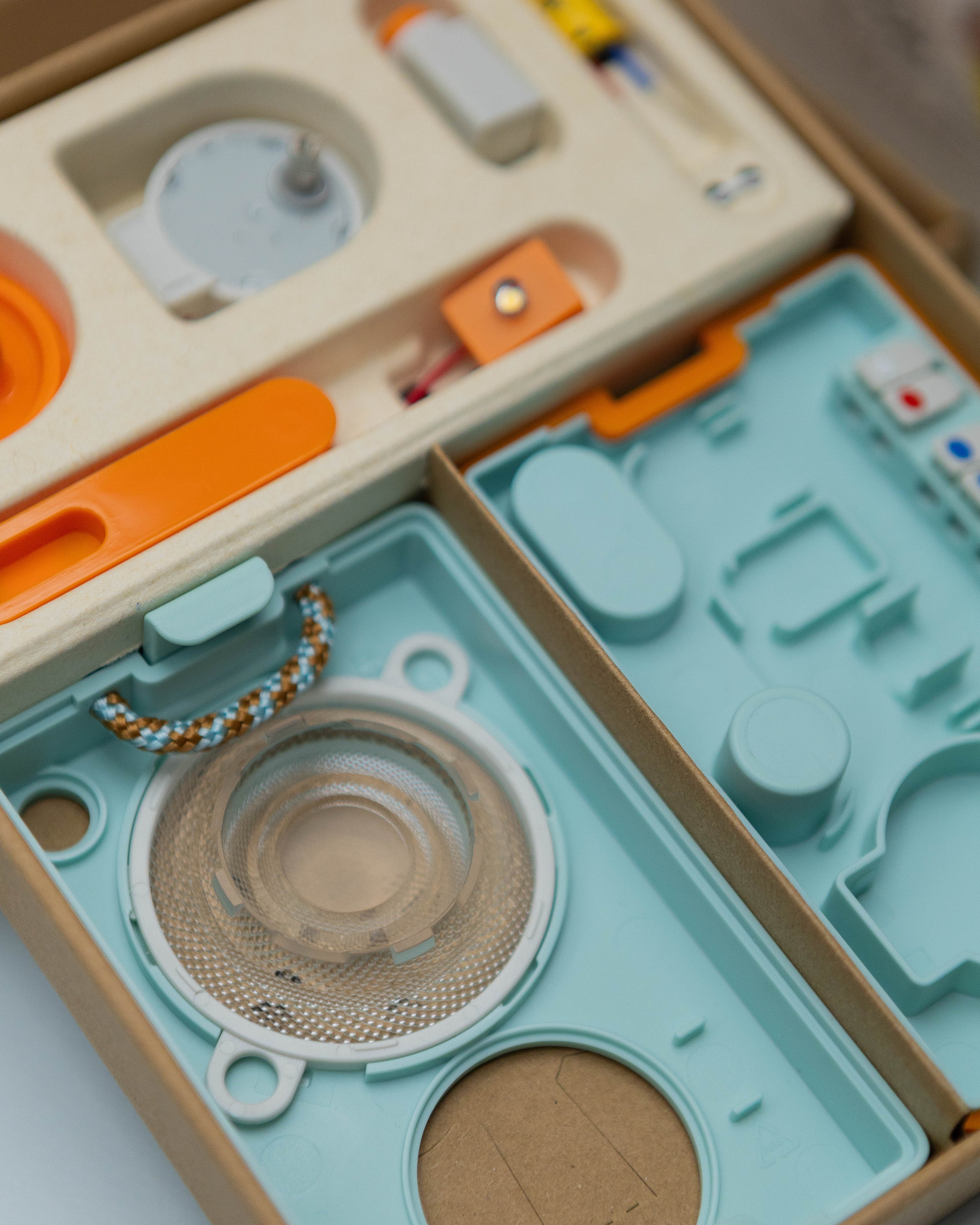 DIY Kinetic Flashlight Kit