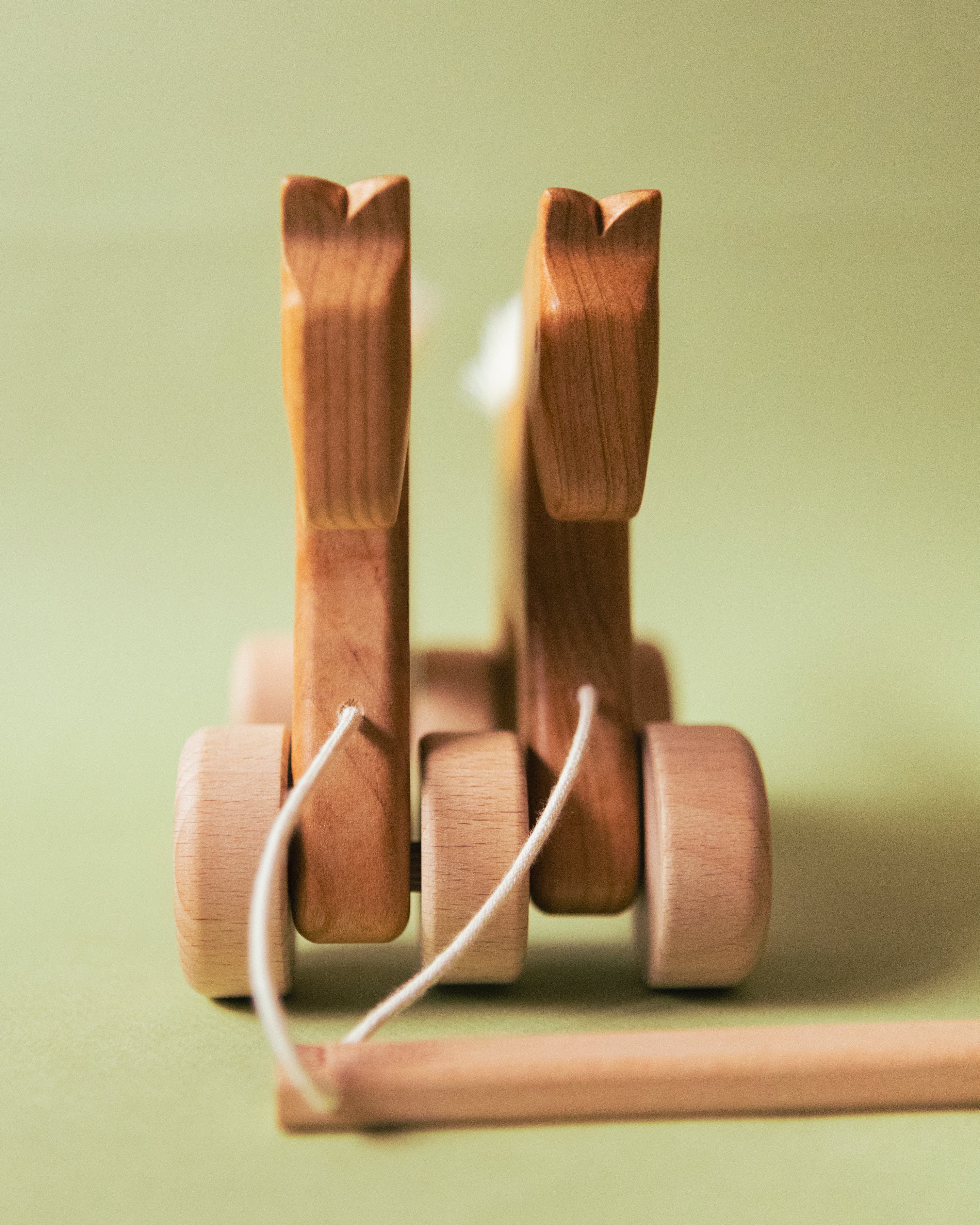 Wooden Pull Jumping Horses