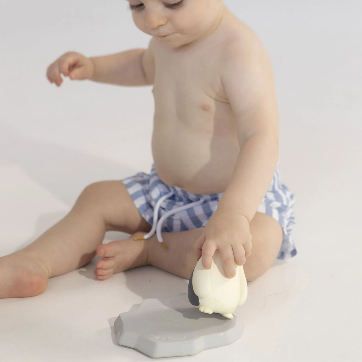 Penguin Natural Rubber Bath Toy