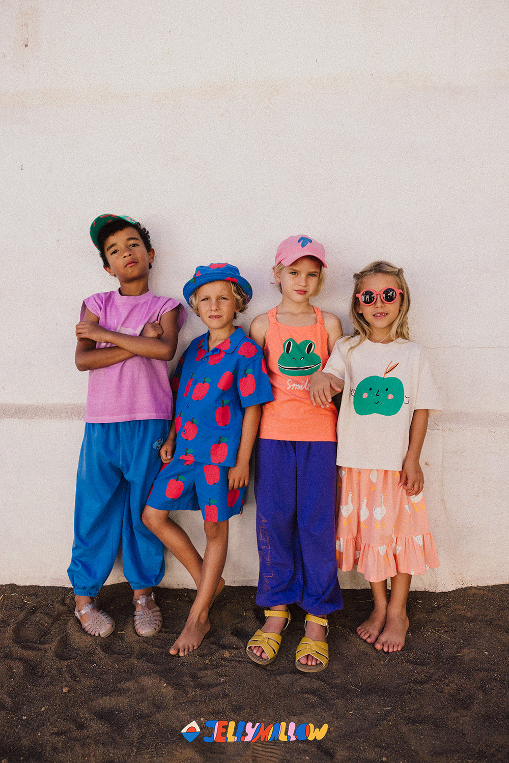 Apple Shorts image 6