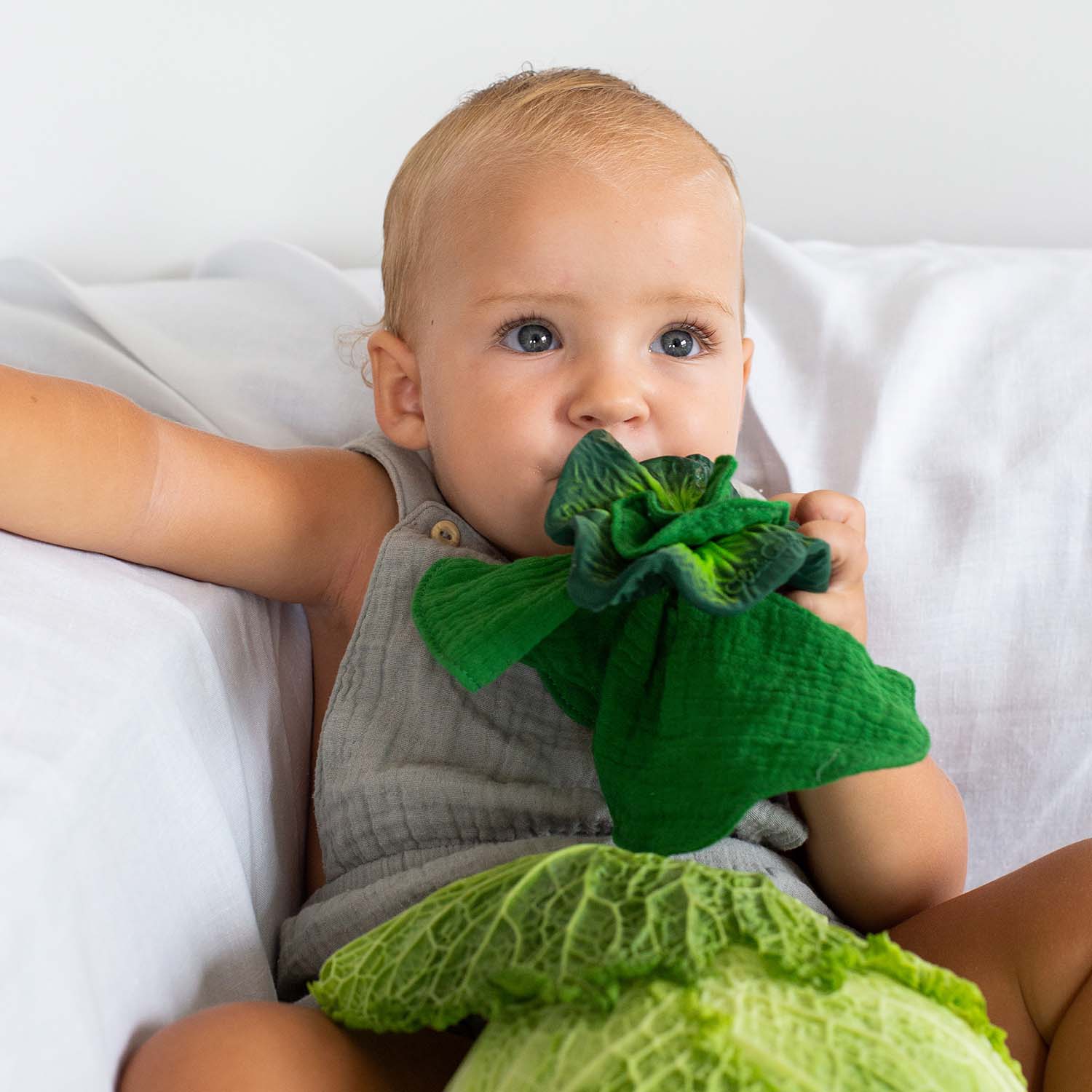 Mini Kale Natural Rubber Doudou-Teether